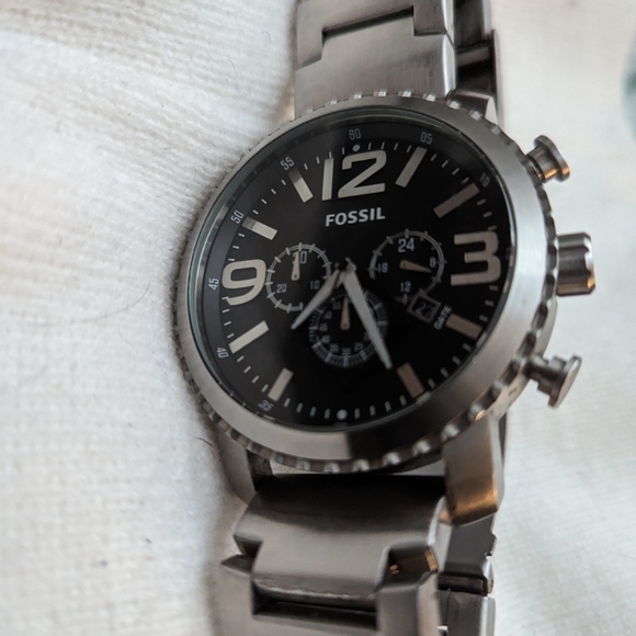 Fossil chronograph watch - Picture 2 of 5